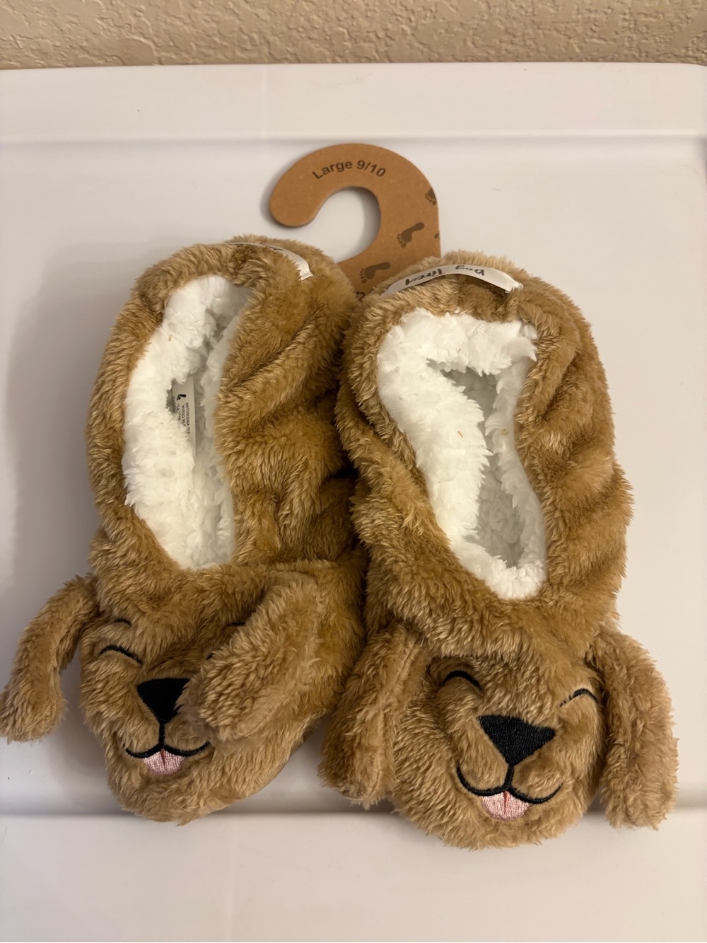 Plush Puppy Slip-On Slippers for Women in Light Brown